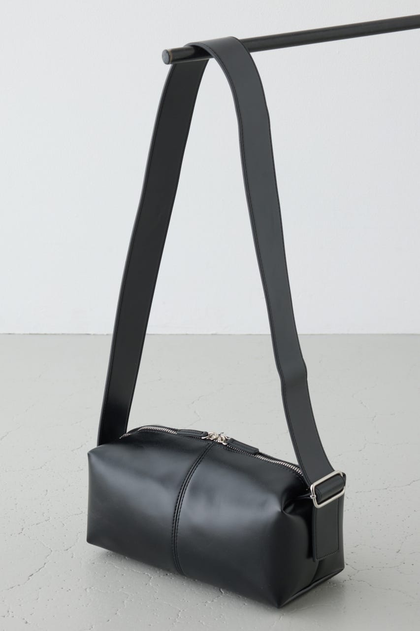 【WEB限定】スクエアショルダーバッグ BLK FREE