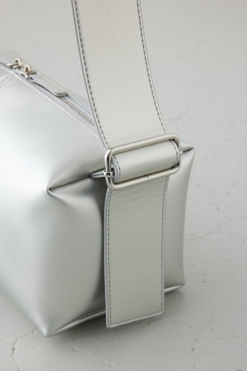 【WEB限定】スクエアショルダーバッグ SLV FREE