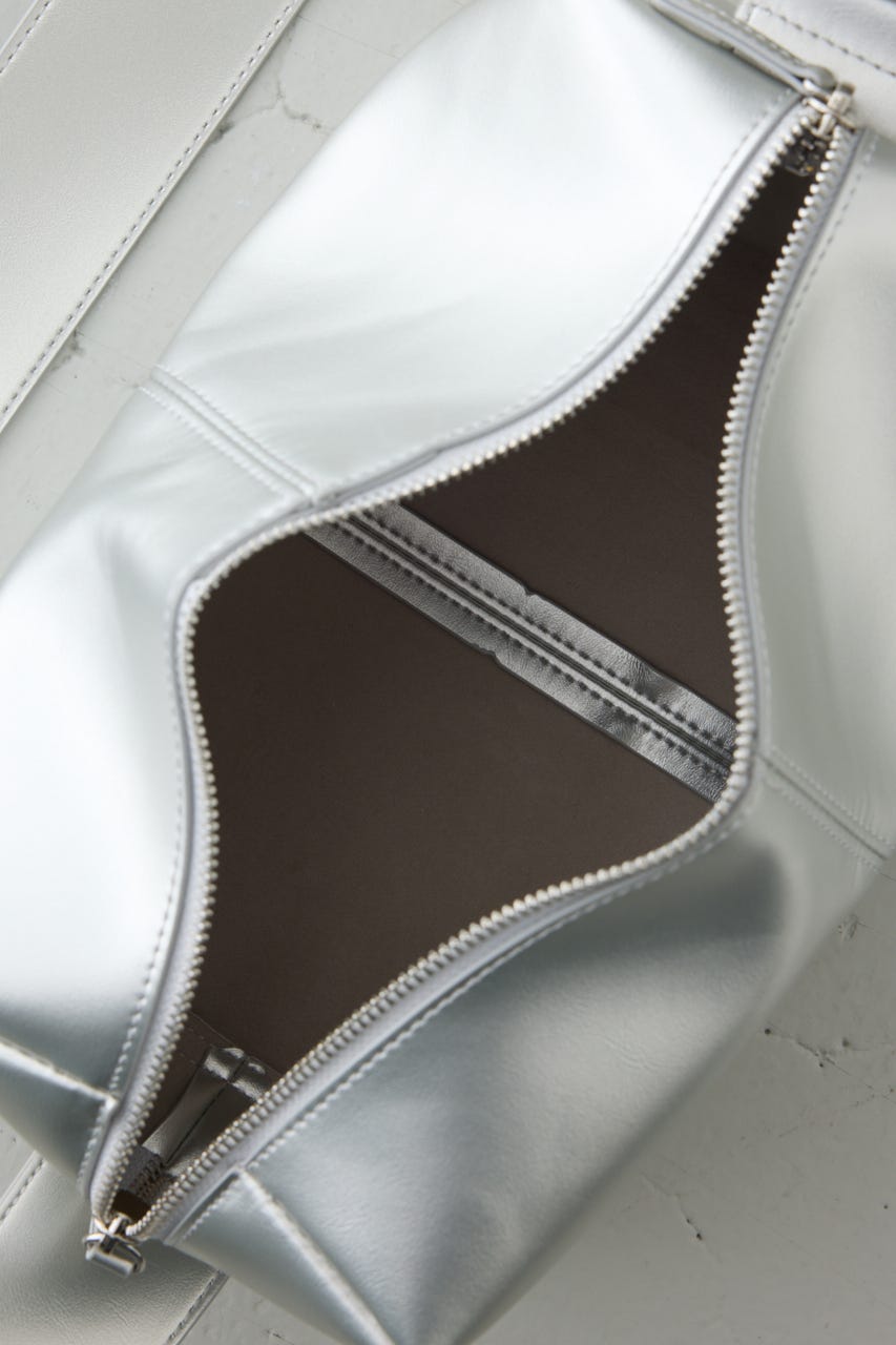 【WEB限定】スクエアショルダーバッグ SLV FREE