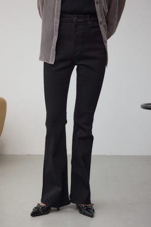 moussy 人気商品フレアデニム ブラック 試着のみ 公式】AZUL BY MOUSSYのデニム(フレア)検索ページ|シェルター