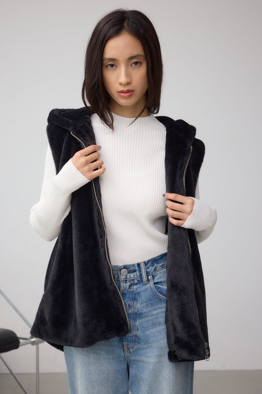 フードファーベスト BLK FREE