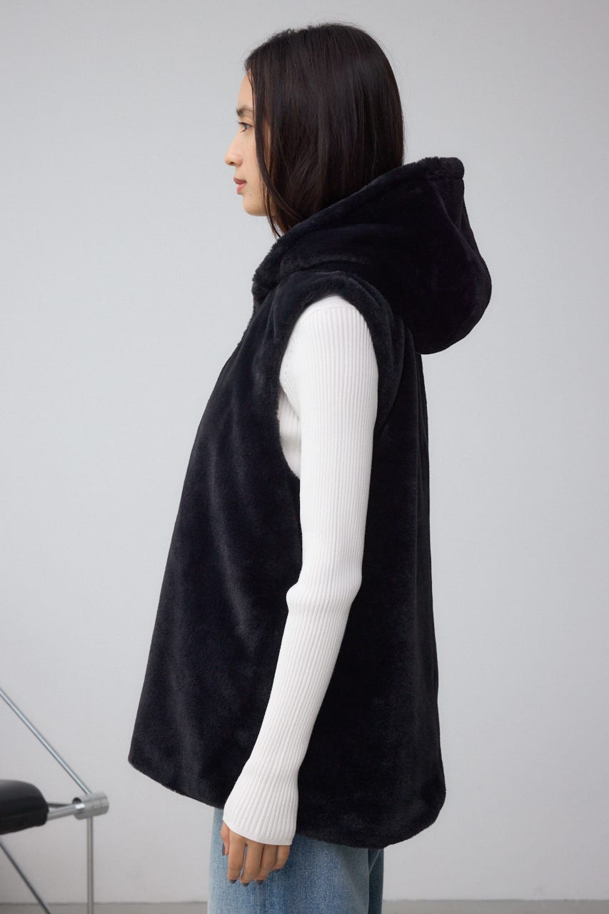 フードファーベスト BLK FREE