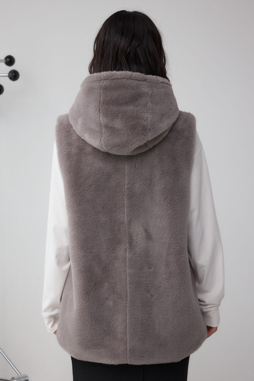 フードファーベスト GRY FREE