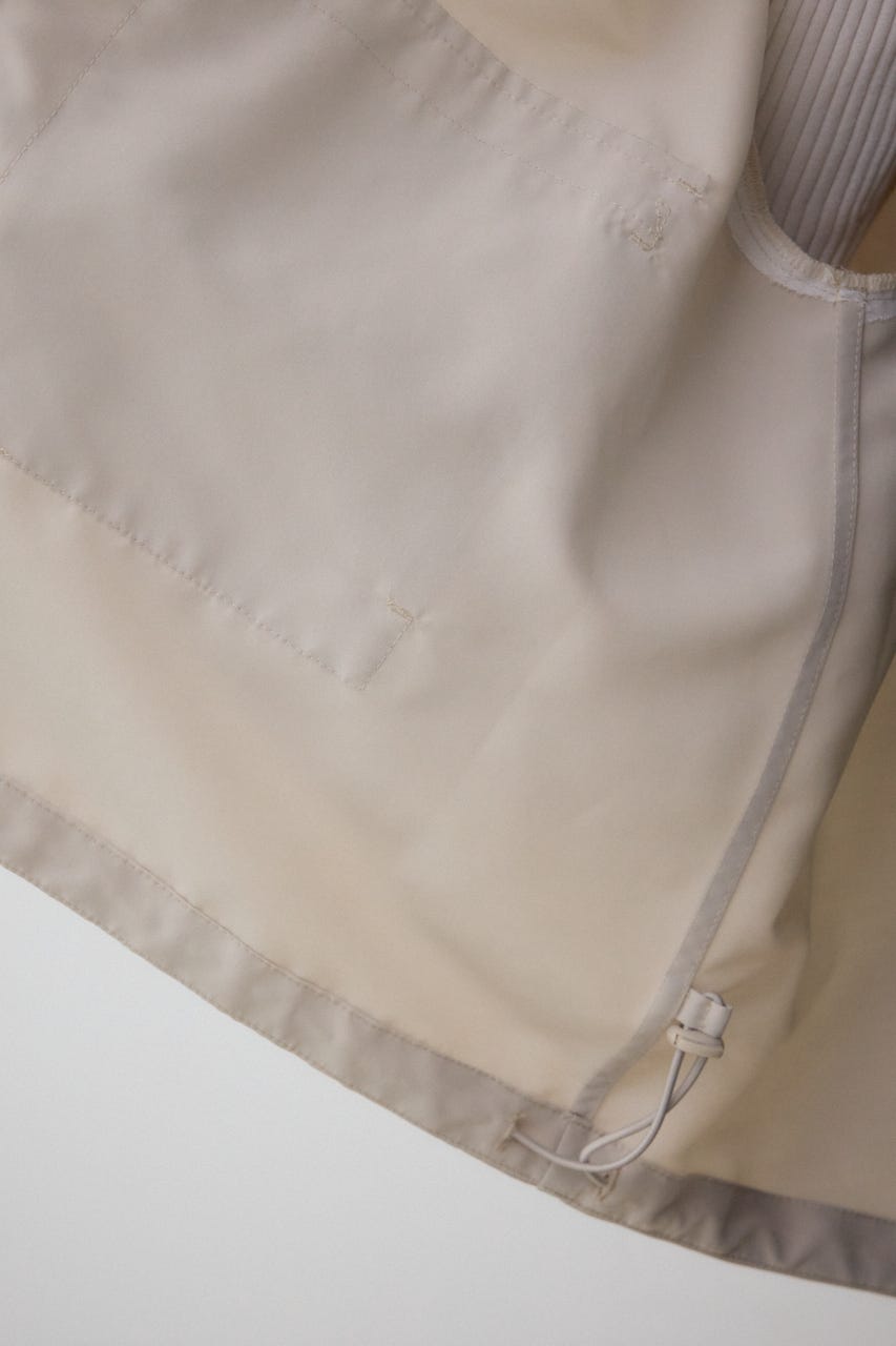 ショートマウンテンパーカー L/BEG FREE