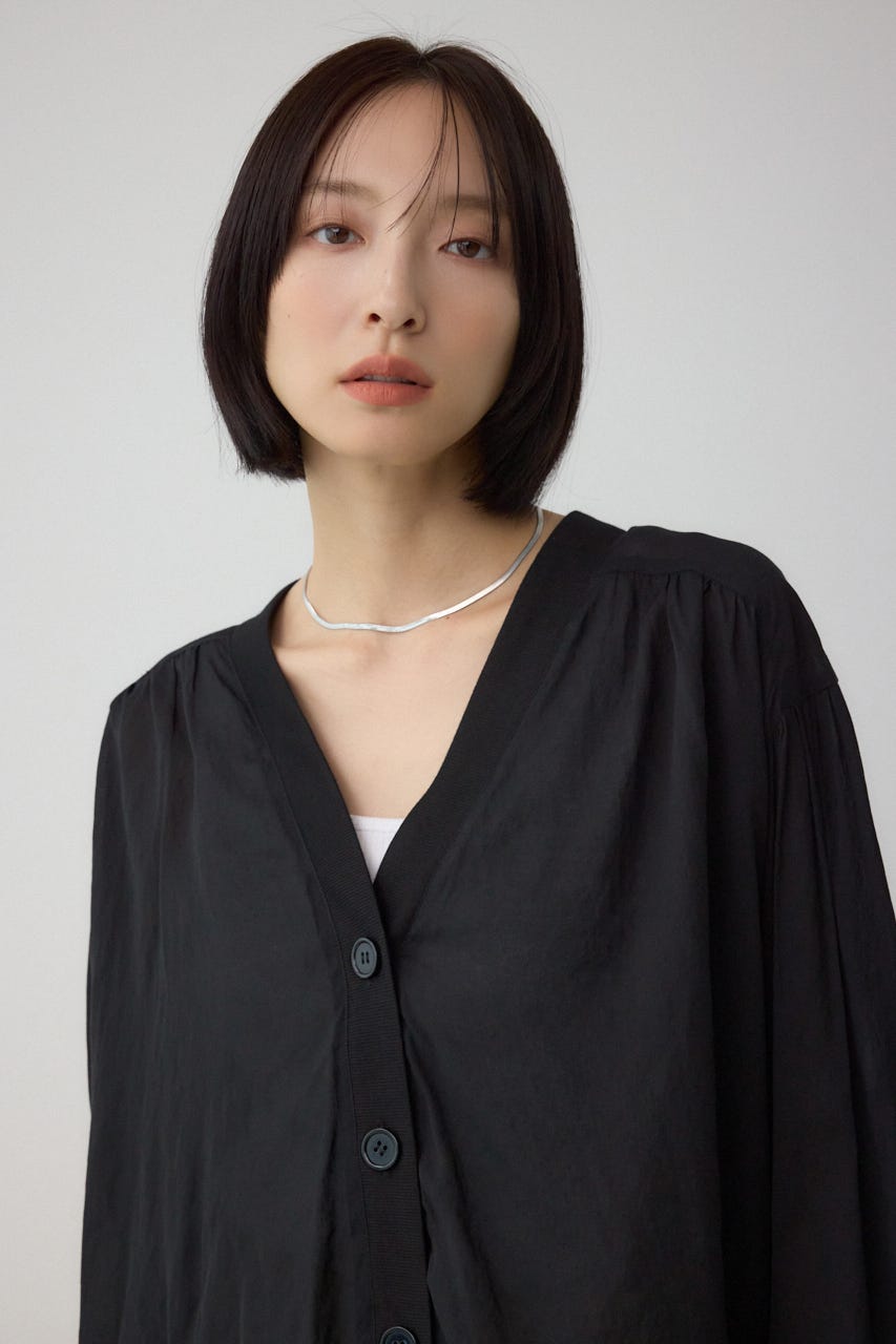 未使用に近い　MOGA　モガ　長袖デザイン透かしシャツ　カーディガン 未使用に近い MOGA モガ 長袖デザイン透かしシャツ カーディガン