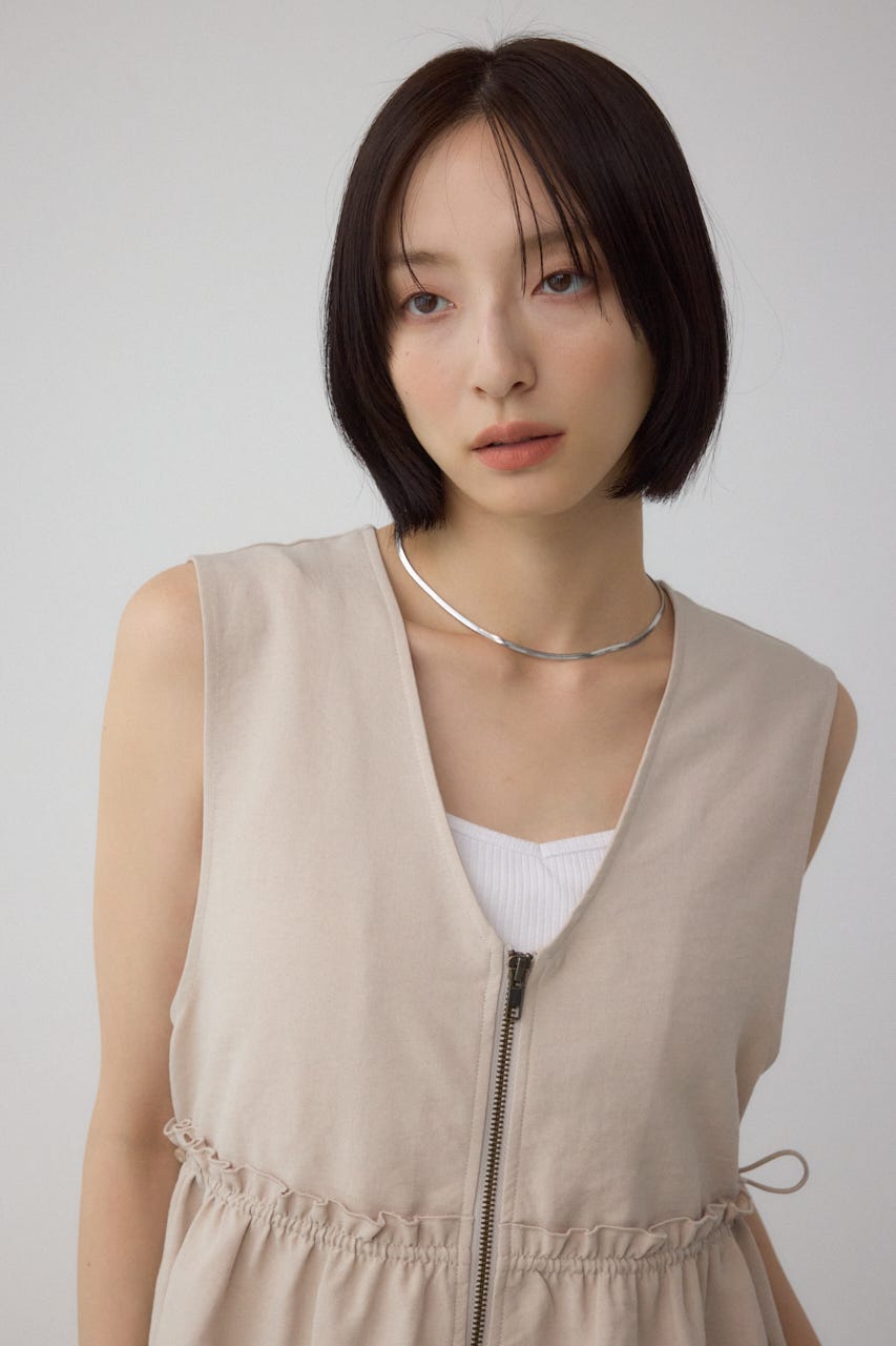新品未使用AZUL moussy ビスチェ　ジップペプラムサイドドロストベスト AZUL BY MOUSSY | ジップペプラムサイドドロストベスト (ベスト