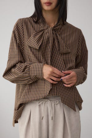 ボウタイリボンブラウス