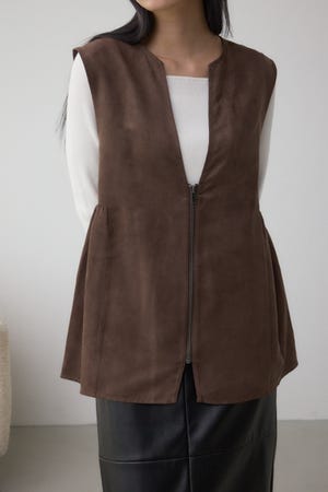 Vネックスエードギャザーベスト