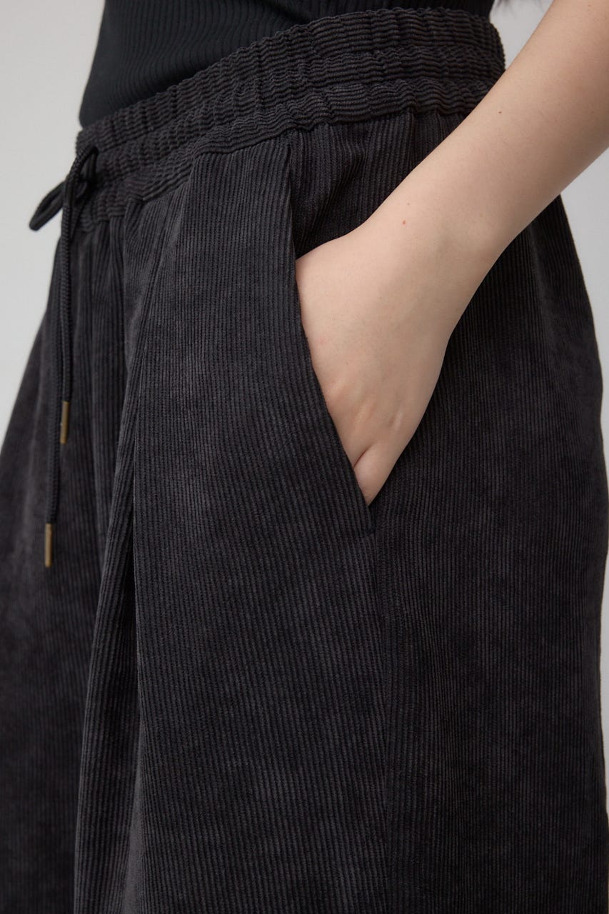 コーデュロイイージーワイドパンツ BLK M