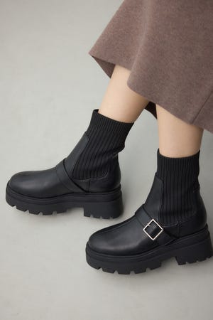 ベルトデザイントラックソールソックスブーツ