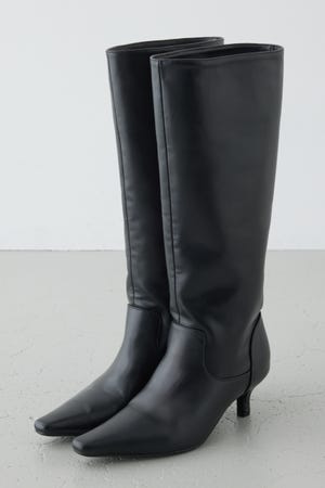 ローヒールロングブーツ