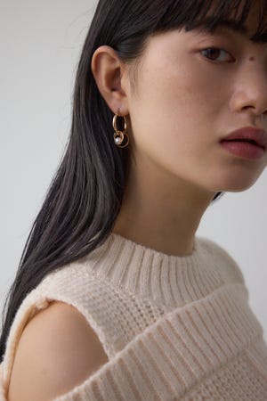 マルチモチーフミニフープピアス