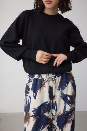 ボリュームスリーブニット