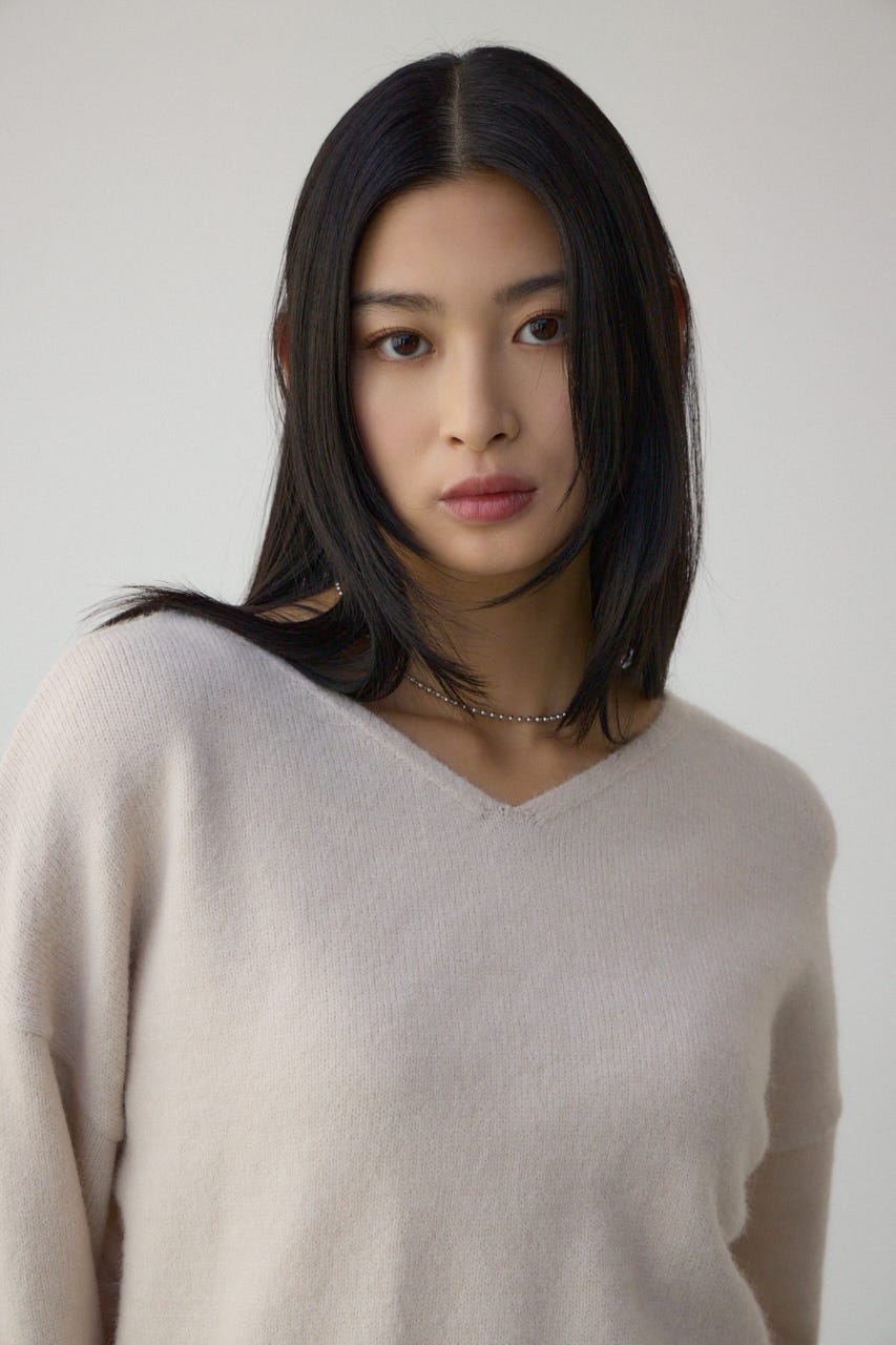 Vネックアソートカラーニットプルオーバー IVOY FREE