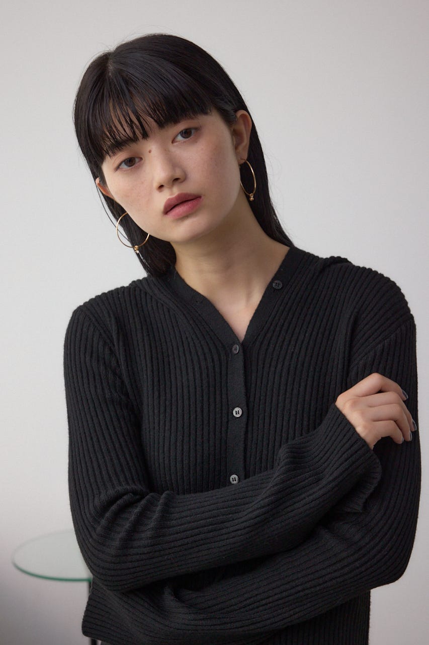 フーディーカーデ BLK FREE