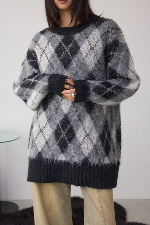 アーガイルシャギーニット