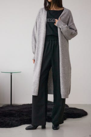 ニットロングカーディガン