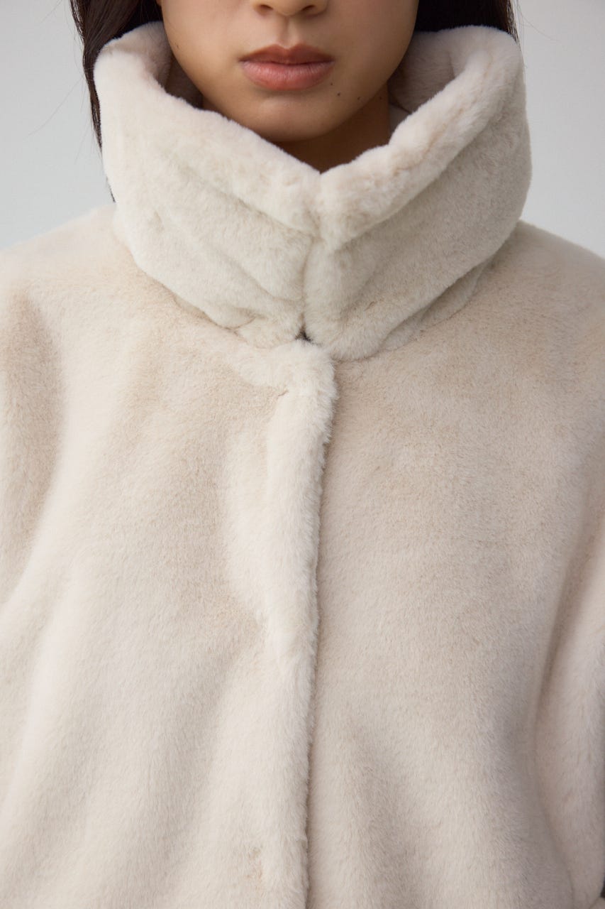 スタンド2WAYファーショートコート IVOY M