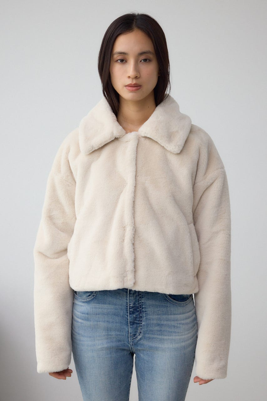 スタンド2WAYファーショートコート IVOY M