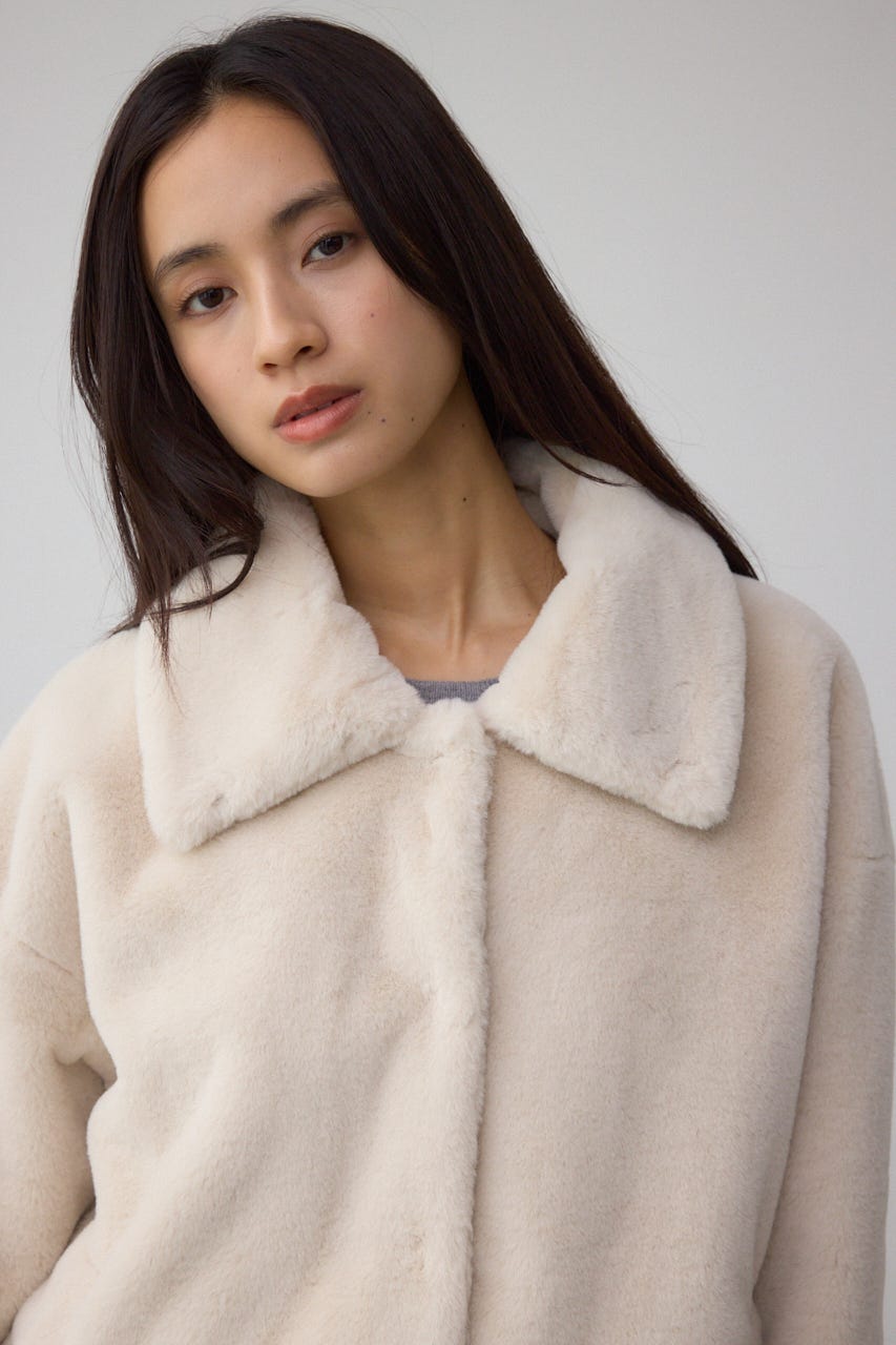 スタンド2WAYファーショートコート IVOY M