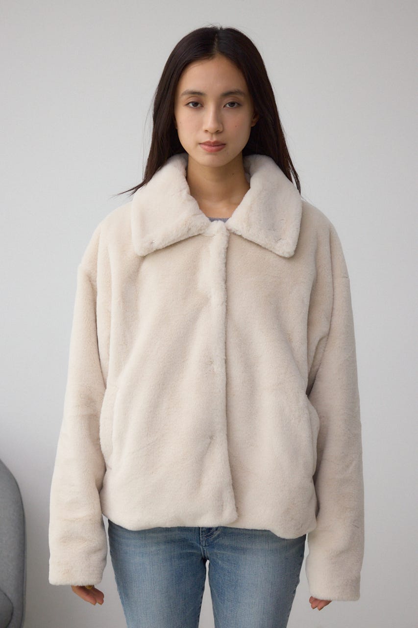 スタンド2WAYファーショートコート IVOY M