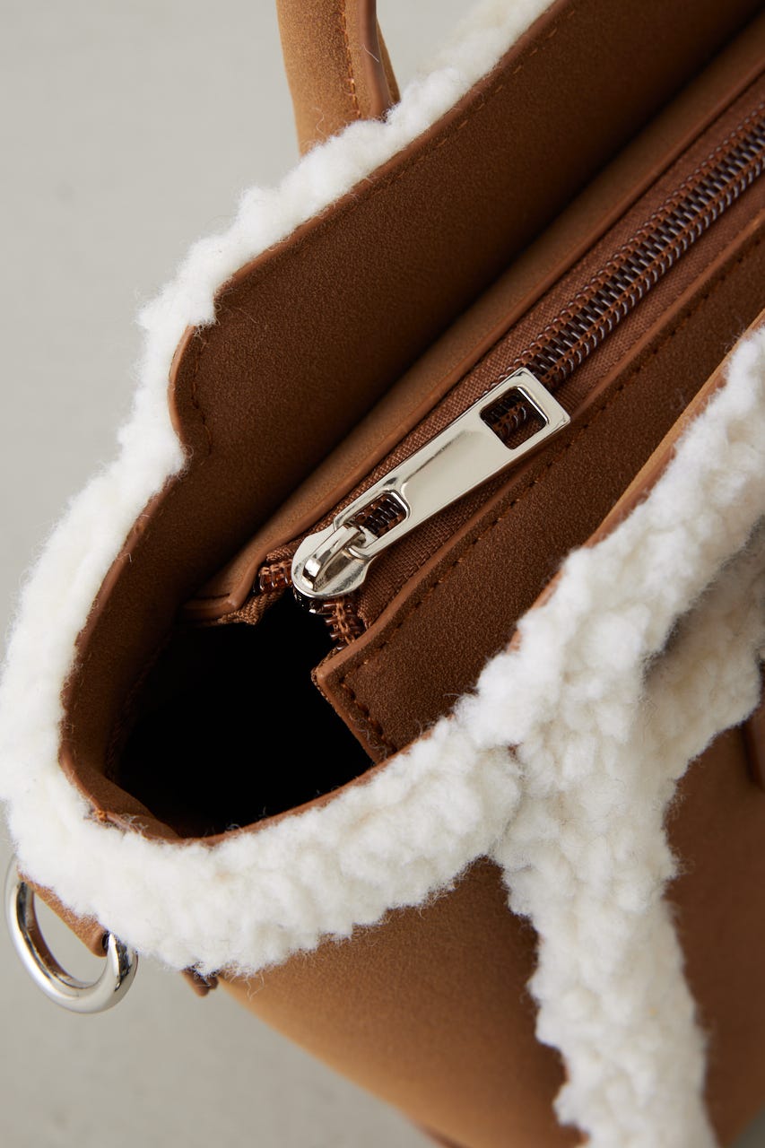 フェイクムートンハンドバッグ CAM FREE