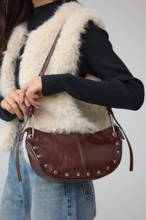 スタッズデザインワンハンドルバッグ