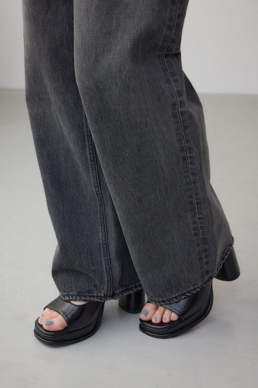 スクエアカットプラットフォームサンダル BLK S