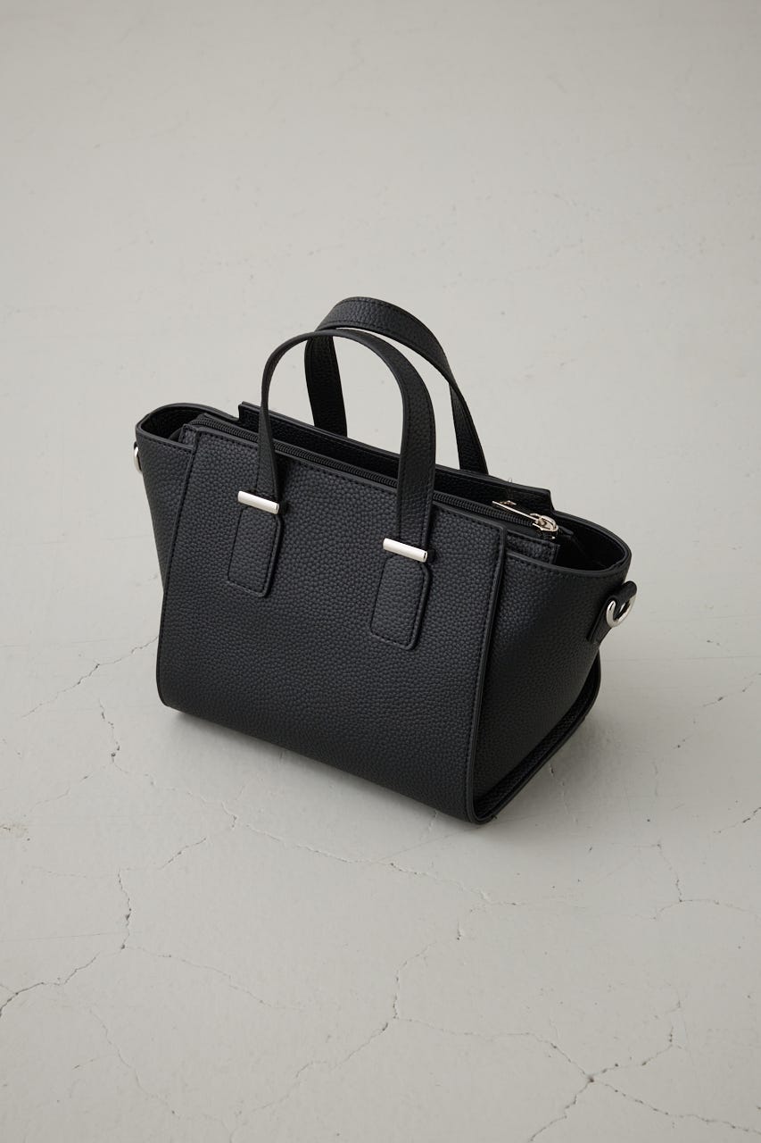 チャームセットトラペイズドバッグ BLK FREE