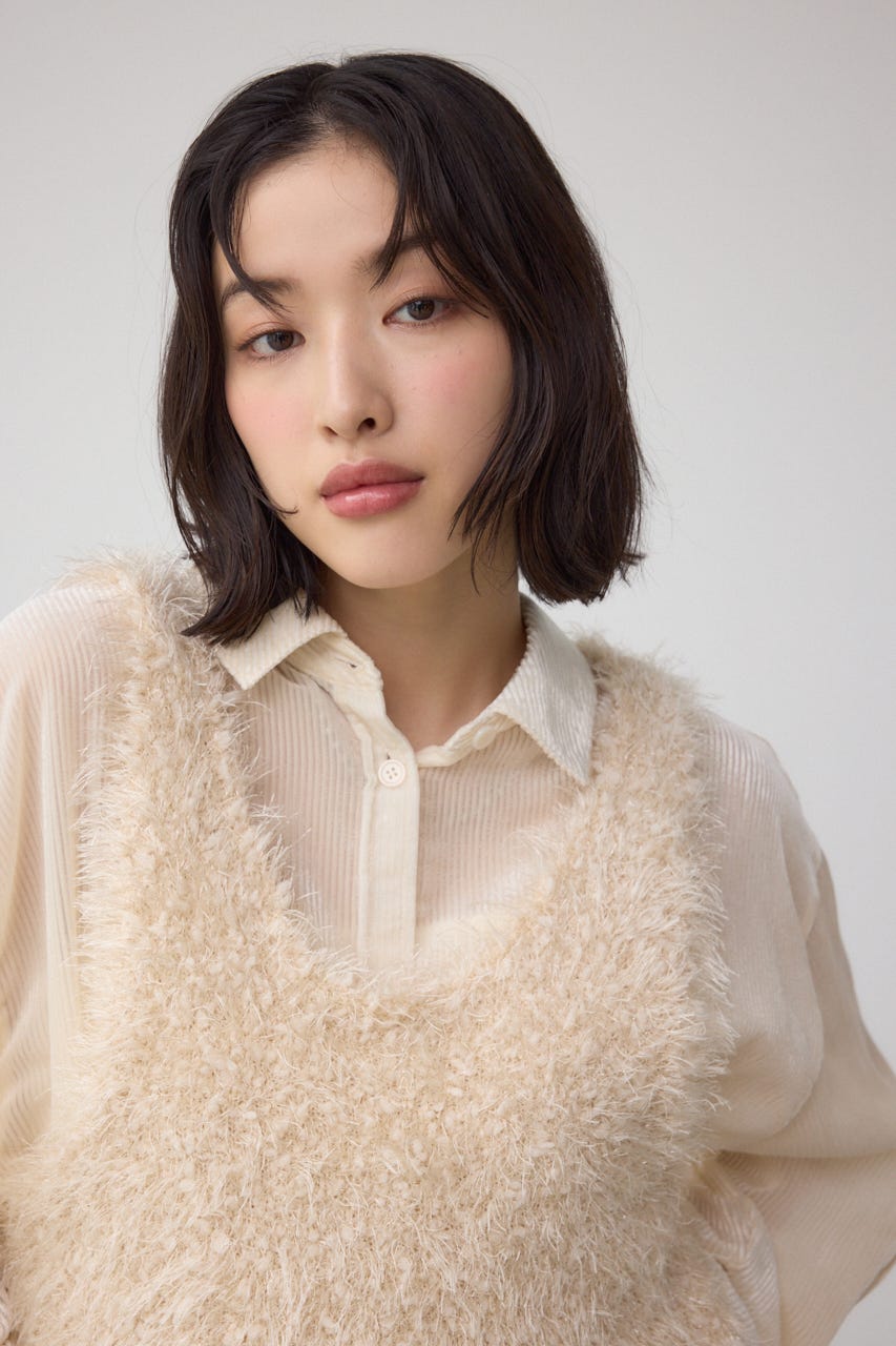 バックオープンポンポンヤーンベスト IVOY FREE