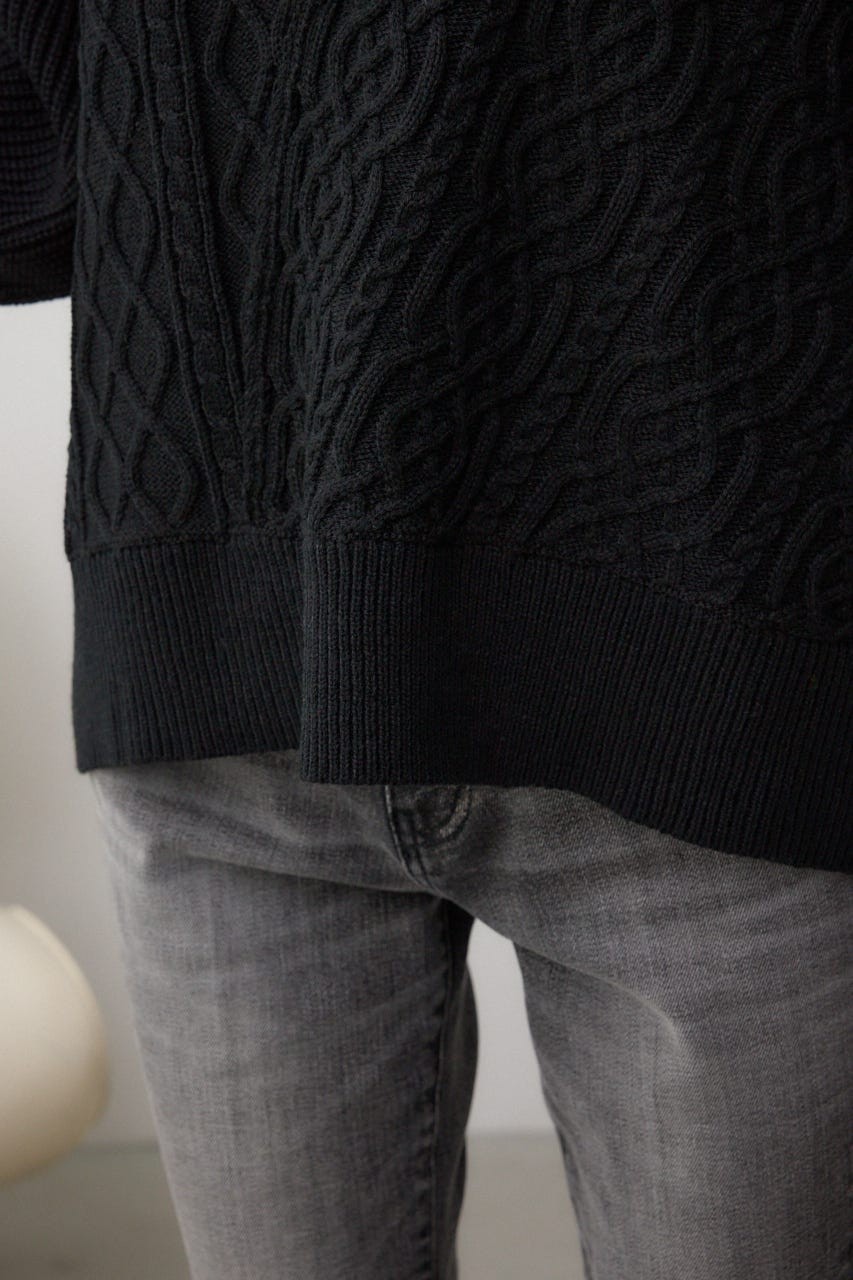 ステッチデザインケーブルニット BLK M