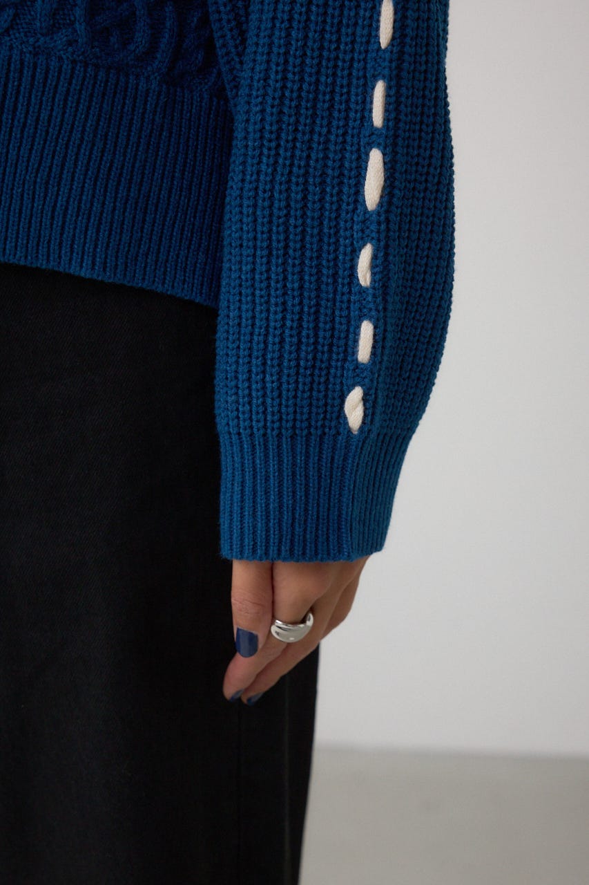 ステッチデザインケーブルニット D/BLU M