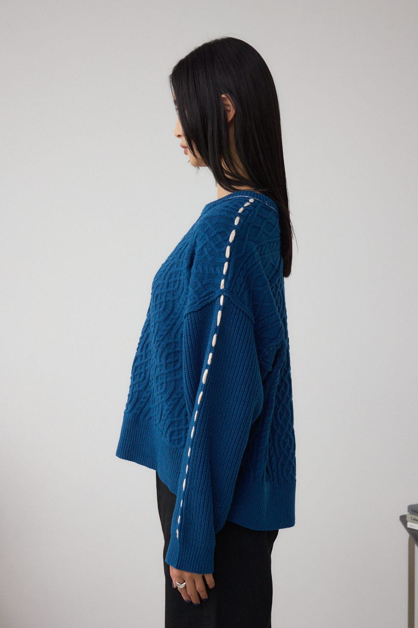ステッチデザインケーブルニット D/BLU M