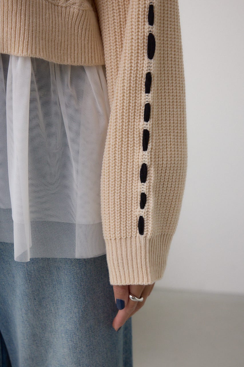 ステッチデザインケーブルニット IVOY S