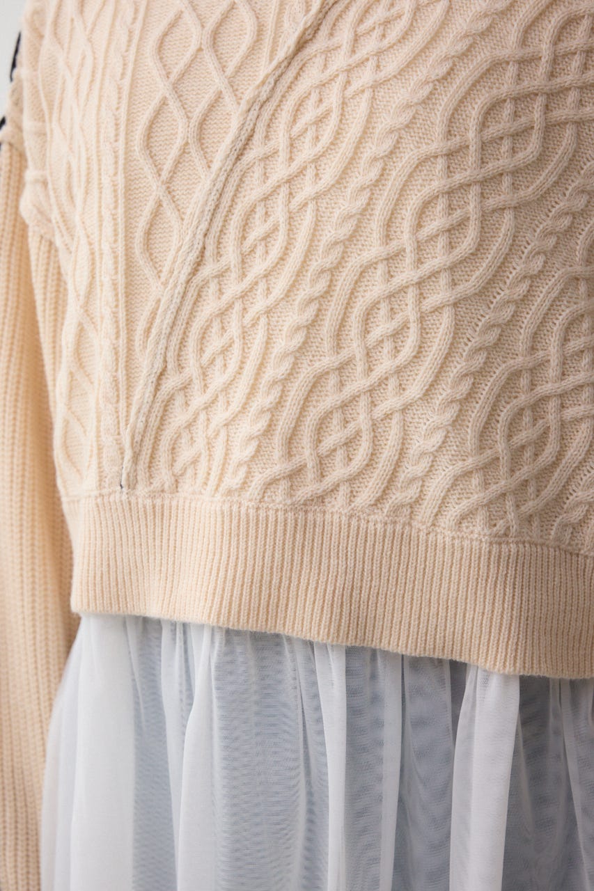 ステッチデザインケーブルニット IVOY S