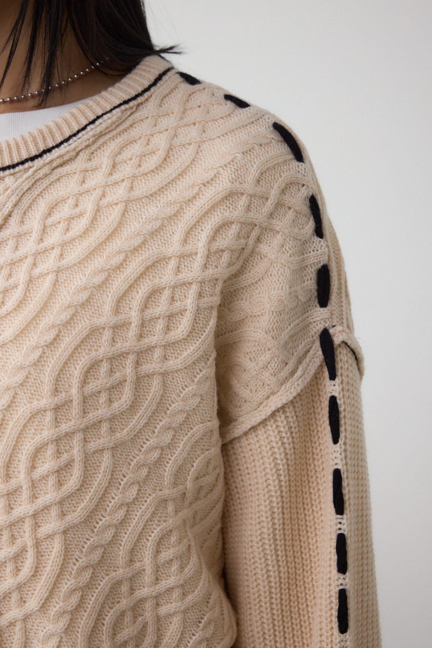 ステッチデザインケーブルニット IVOY S