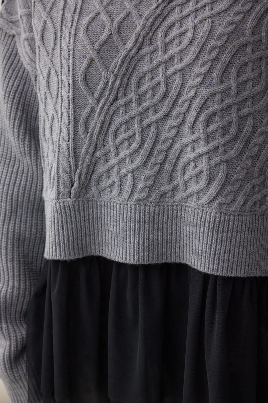 ステッチデザインケーブルニット T.GRY M