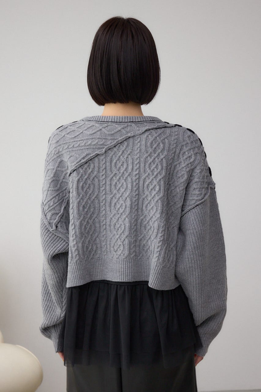 ステッチデザインケーブルニット T.GRY M