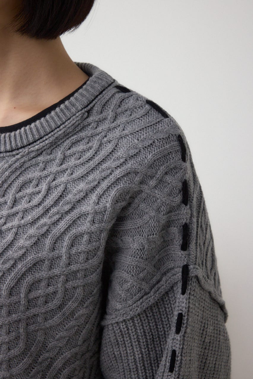 ステッチデザインケーブルニット T.GRY M