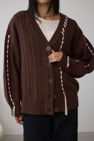 ステッチデザインカーディガン