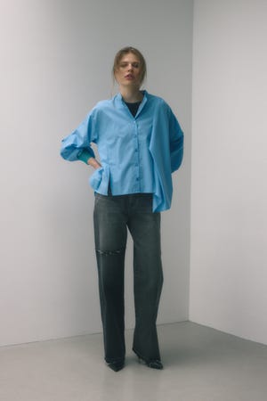 【PLUS】スウィッチングバイカラーデニム