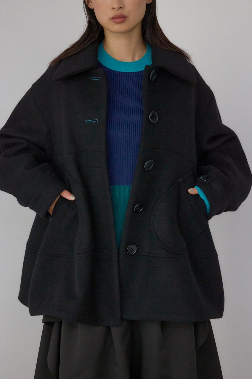 【PLUS】ボリュームスリーブペプラムコート BLK FREE