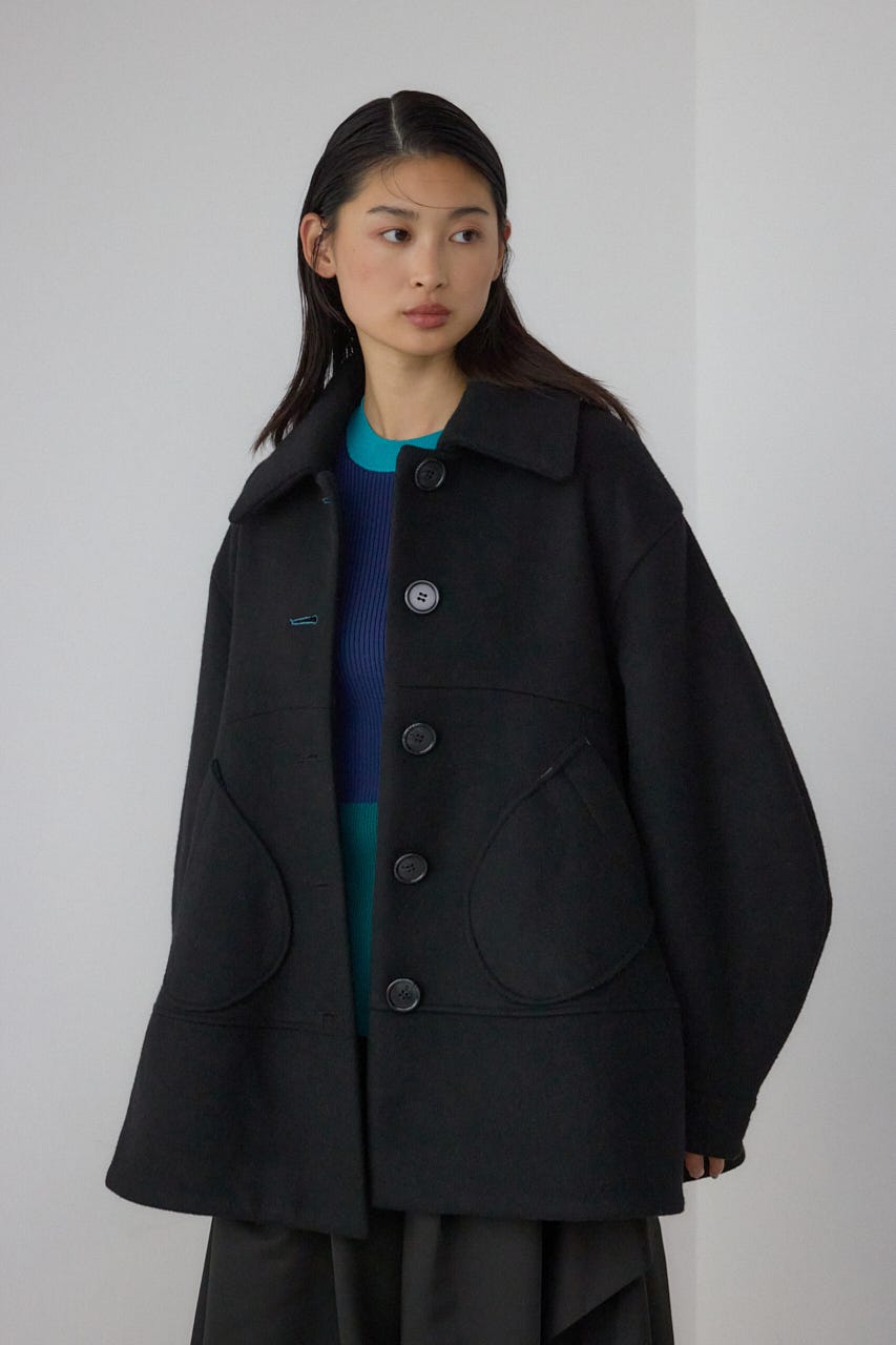 【PLUS】ボリュームスリーブペプラムコート BLK FREE