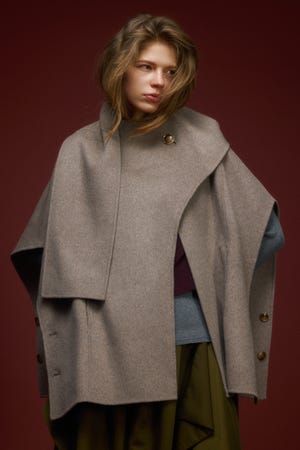 【PLUS】ストールリバーポンチョ