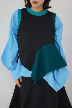 【PLUS】イレヘムドレープニットベスト