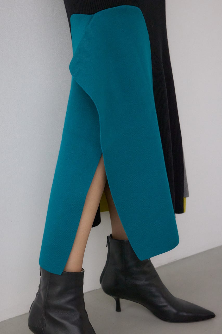 【PLUS】パネルマーメイドスカート 柄BLK M