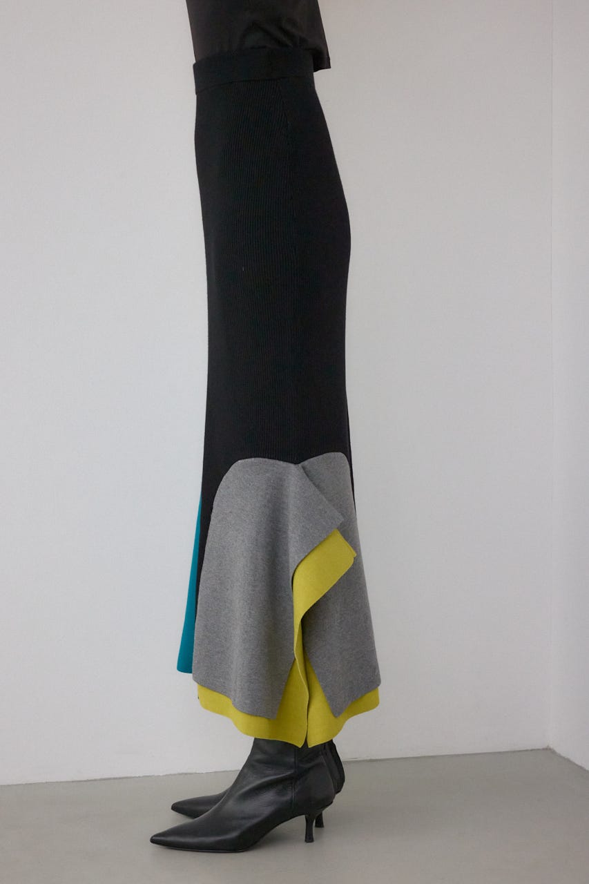 【PLUS】パネルマーメイドスカート 柄BLK M