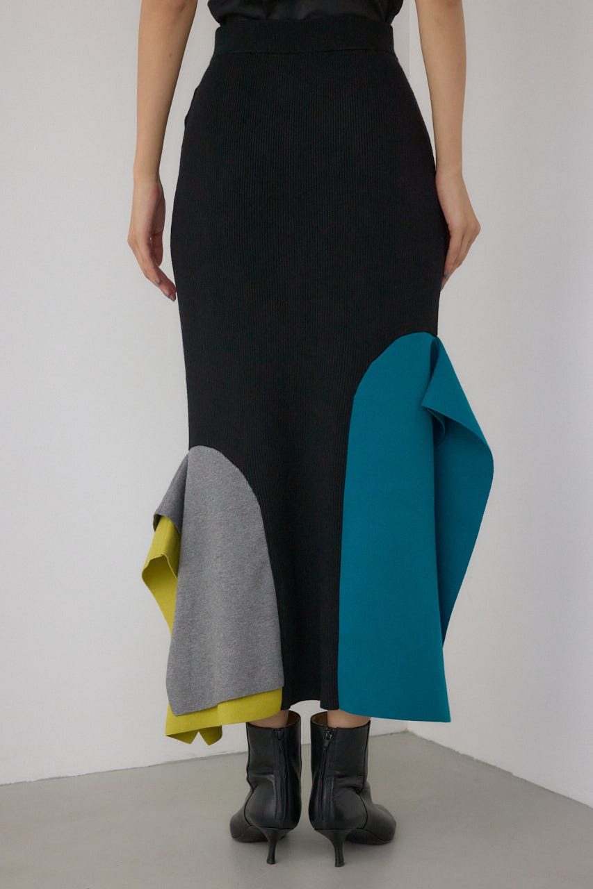 【PLUS】パネルマーメイドスカート 柄BLK M