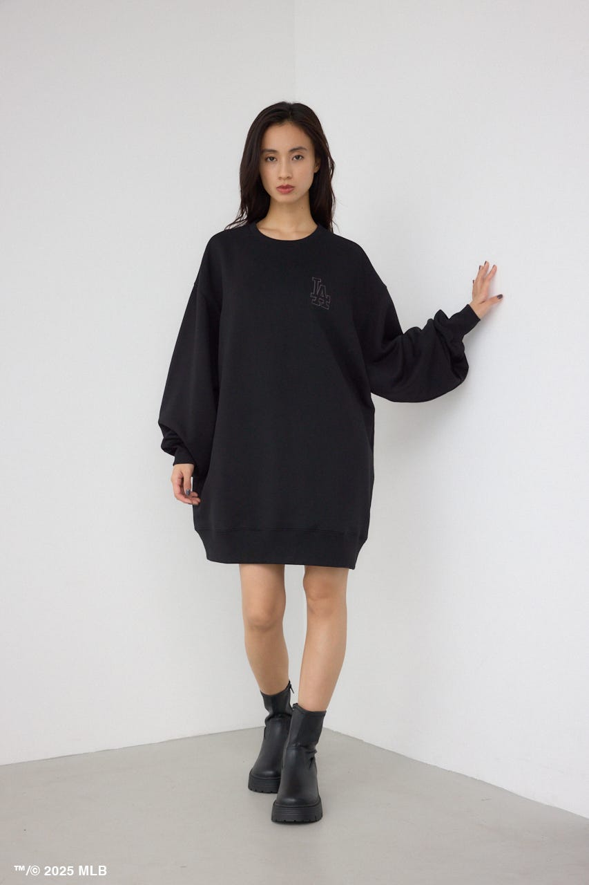 【MLB】AZUL エンボスロゴスウェット BLK FREE