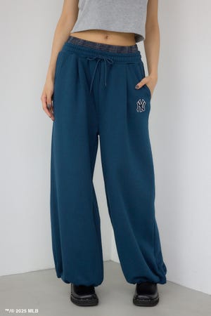 【MLB】AZUL ダブルウエストスウェットパンツ